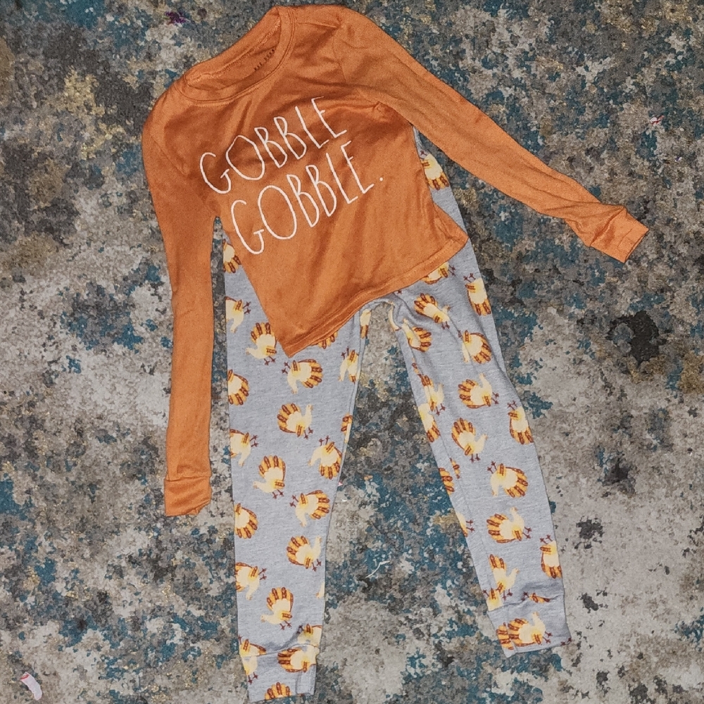 Like New Rae Dunn Orange & Gray Gobble Gobble Thanksgiving Pajama Set Size 6